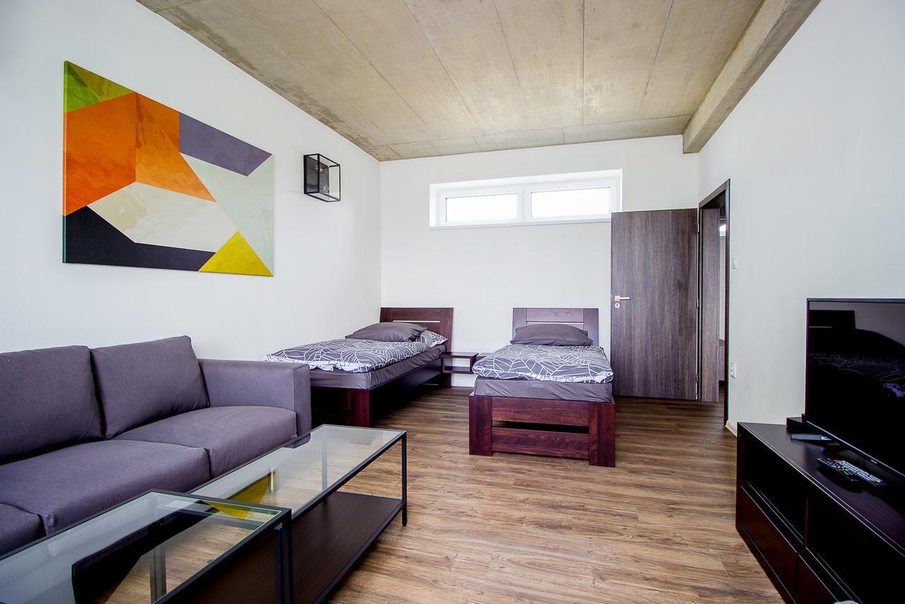 Hotel 63 Poprad Exterior foto